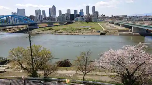 多摩川浅間神社の景色