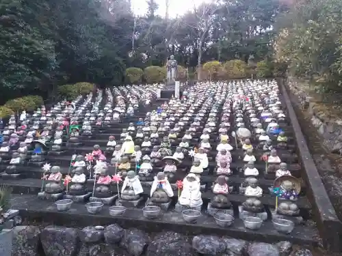 宝山寺の地蔵