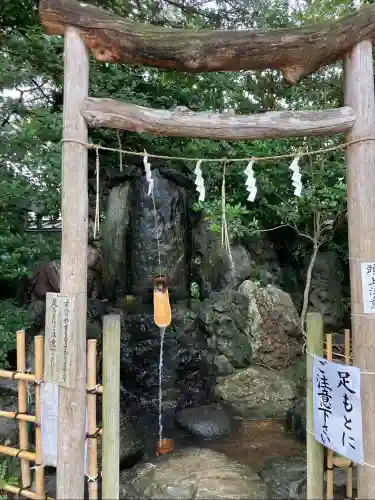 越ヶ谷久伊豆神社の{uncategorized: "未分類", other: "その他", undefined: "問題あり", building: "その他建物", grave: "お墓", sacred_gate: "鳥居", guardian: "狛犬", statue: "像", buddha: "仏像", history: "歴史", nature: "自然", garden: "庭園", animal: "動物", pagoda: "塔", temizu: "手水舎", mountain_gate: "山門・神門", sanctuary: "本殿・本堂", subordinate: "末社・摂社", art: "芸術", scenery: "景色", jizo: "地蔵", ema: "絵馬", goshuin: "御朱印", omikuji: "おみくじ", items: "授与品その他", amulet: "お守り", goshuincho: "御朱印帳", eats: "食事", festival: "お祭り", votive_dance: "神楽", shichigosan: "七五三参", wedding: "結婚式", experience: "体験その他", initially: "初詣", around: "周辺", anti_infection: "感染症対策"}
