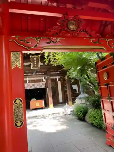 愛宕神社の山門・神門