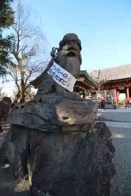 浅草神社の狛犬