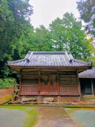 稲束神社（平尾町）の本殿