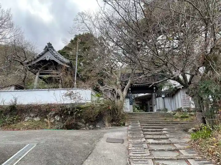 蓮教寺(兵庫県)