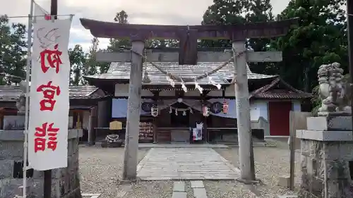 花巻神社の鳥居