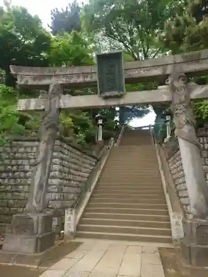 品川神社の鳥居