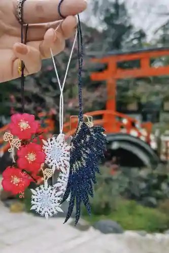 賀茂御祖神社（下鴨神社）の{uncategorized: "未分類", other: "その他", undefined: "問題あり", building: "その他建物", grave: "お墓", sacred_gate: "鳥居", guardian: "狛犬", statue: "像", buddha: "仏像", history: "歴史", nature: "自然", garden: "庭園", animal: "動物", pagoda: "塔", temizu: "手水舎", mountain_gate: "山門・神門", sanctuary: "本殿・本堂", subordinate: "末社・摂社", art: "芸術", scenery: "景色", jizo: "地蔵", ema: "絵馬", goshuin: "御朱印", omikuji: "おみくじ", items: "授与品その他", amulet: "お守り", goshuincho: "御朱印帳", eats: "食事", festival: "お祭り", votive_dance: "神楽", shichigosan: "七五三参", wedding: "結婚式", experience: "体験その他", initially: "初詣", around: "周辺", anti_infection: "感染症対策"}
