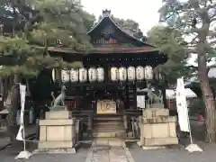 満足稲荷神社の本殿