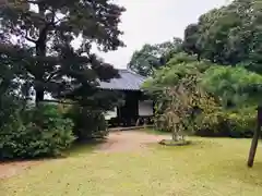 海龍王寺の建物その他