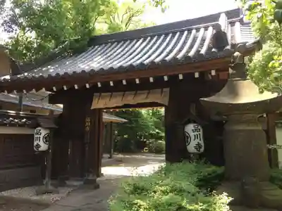 品川寺の山門・神門