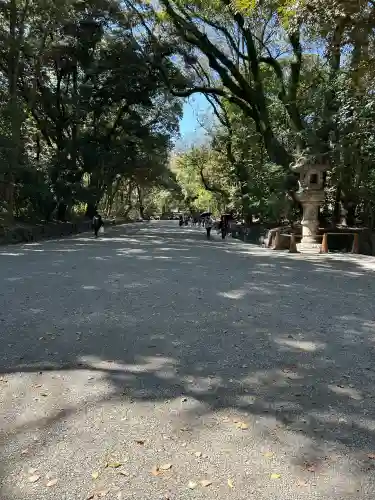 熱田神宮の{uncategorized: "未分類", other: "その他", undefined: "問題あり", building: "その他建物", grave: "お墓", sacred_gate: "鳥居", guardian: "狛犬", statue: "像", buddha: "仏像", history: "歴史", nature: "自然", garden: "庭園", animal: "動物", pagoda: "塔", temizu: "手水舎", mountain_gate: "山門・神門", sanctuary: "本殿・本堂", subordinate: "末社・摂社", art: "芸術", scenery: "景色", jizo: "地蔵", ema: "絵馬", goshuin: "御朱印", omikuji: "おみくじ", items: "授与品その他", amulet: "お守り", goshuincho: "御朱印帳", eats: "食事", festival: "お祭り", votive_dance: "神楽", shichigosan: "七五三参", wedding: "結婚式", experience: "体験その他", initially: "初詣", around: "周辺", anti_infection: "感染症対策"}