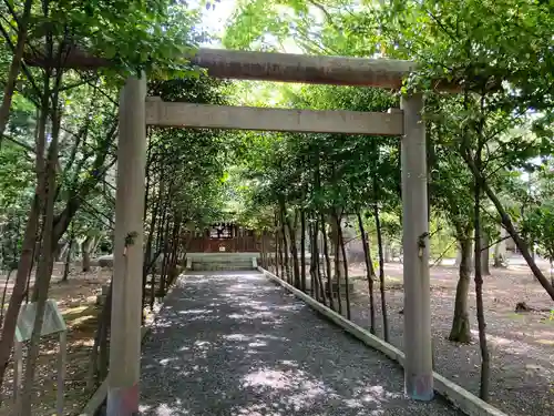 縣居神社の鳥居