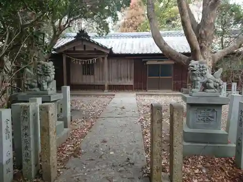 御嶽神社の狛犬