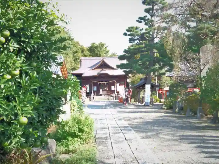 尾曳稲荷神社の本殿・本堂