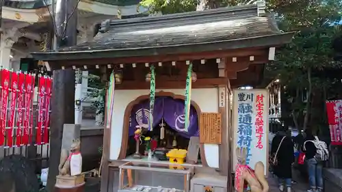 豊川稲荷東京別院の末社・摂社