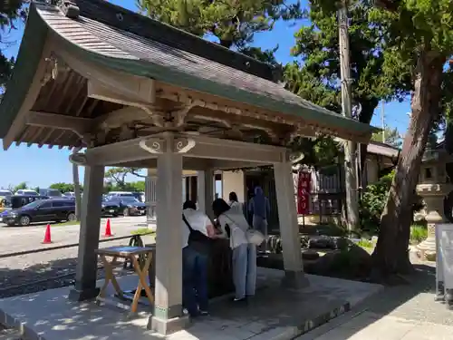 森戸大明神（森戸神社）の手水舎