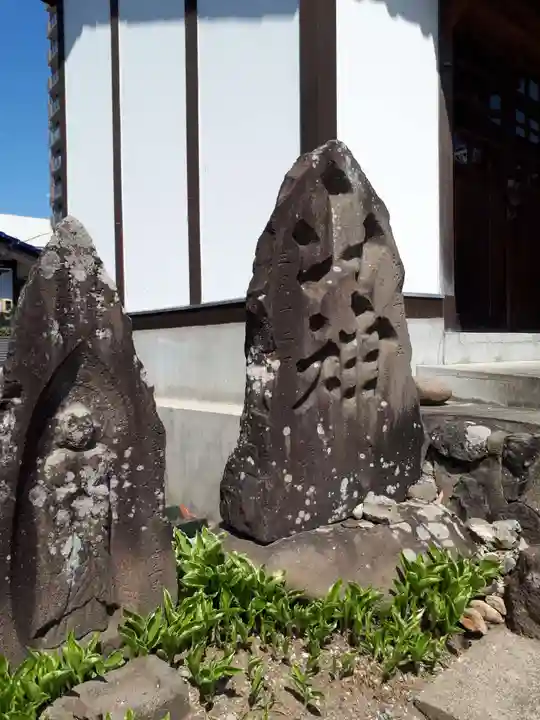 正一位子育稲荷大明神のその他建物