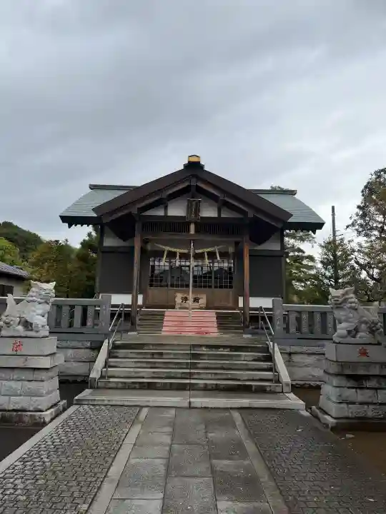 天照皇大神の{uncategorized: "未分類", other: "その他", undefined: "問題あり", building: "その他建物", grave: "お墓", sacred_gate: "鳥居", guardian: "狛犬", statue: "像", buddha: "仏像", history: "歴史", nature: "自然", garden: "庭園", animal: "動物", pagoda: "塔", temizu: "手水舎", mountain_gate: "山門・神門", sanctuary: "本殿・本堂", subordinate: "末社・摂社", art: "芸術", scenery: "景色", jizo: "地蔵", ema: "絵馬", goshuin: "御朱印", omikuji: "おみくじ", items: "授与品その他", amulet: "お守り", goshuincho: "御朱印帳", eats: "食事", festival: "お祭り", votive_dance: "神楽", shichigosan: "七五三参", wedding: "結婚式", experience: "体験その他", initially: "初詣", around: "周辺", anti_infection: "感染症対策"}