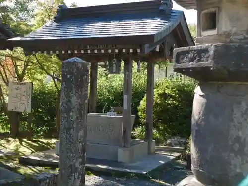 真福寺の手水舎