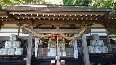 大滝神社の本殿・本堂