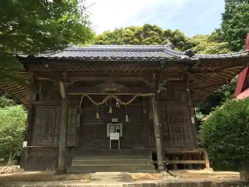 龍光寺の末社