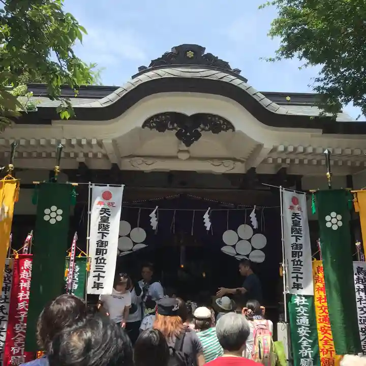 鳥越神社の本殿・本堂