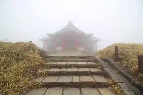 箱根元宮の本殿・本堂