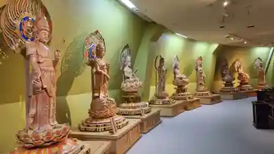 大観密寺の仏像