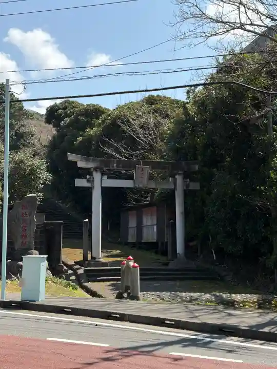 大宮神社の{uncategorized: "未分類", other: "その他", undefined: "問題あり", building: "その他建物", grave: "お墓", sacred_gate: "鳥居", guardian: "狛犬", statue: "像", buddha: "仏像", history: "歴史", nature: "自然", garden: "庭園", animal: "動物", pagoda: "塔", temizu: "手水舎", mountain_gate: "山門・神門", sanctuary: "本殿・本堂", subordinate: "末社・摂社", art: "芸術", scenery: "景色", jizo: "地蔵", ema: "絵馬", goshuin: "御朱印", omikuji: "おみくじ", items: "授与品その他", amulet: "お守り", goshuincho: "御朱印帳", eats: "食事", festival: "お祭り", votive_dance: "神楽", shichigosan: "七五三参", wedding: "結婚式", experience: "体験その他", initially: "初詣", around: "周辺", anti_infection: "感染症対策"}
