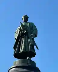 靖國神社の像