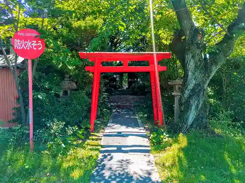 本遠寺の鳥居