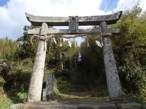 天手長男神社の鳥居