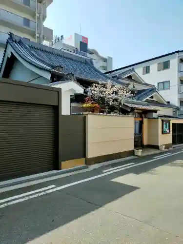 西條寺の{uncategorized: "未分類", other: "その他", undefined: "問題あり", building: "その他建物", grave: "お墓", sacred_gate: "鳥居", guardian: "狛犬", statue: "像", buddha: "仏像", history: "歴史", nature: "自然", garden: "庭園", animal: "動物", pagoda: "塔", temizu: "手水舎", mountain_gate: "山門・神門", sanctuary: "本殿・本堂", subordinate: "末社・摂社", art: "芸術", scenery: "景色", jizo: "地蔵", ema: "絵馬", goshuin: "御朱印", omikuji: "おみくじ", items: "授与品その他", amulet: "お守り", goshuincho: "御朱印帳", eats: "食事", festival: "お祭り", votive_dance: "神楽", shichigosan: "七五三参", wedding: "結婚式", experience: "体験その他", initially: "初詣", around: "周辺", anti_infection: "感染症対策"}