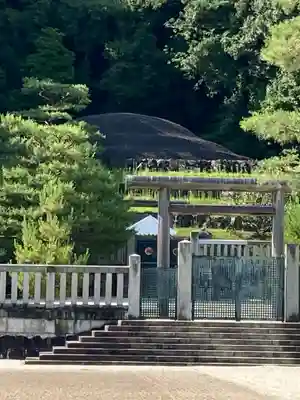 明治天皇伏見桃山陵の末社・摂社