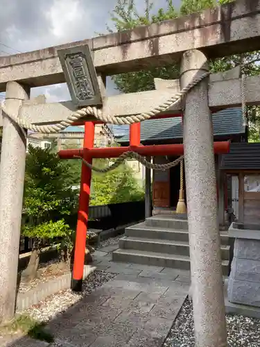 雪国神社の鳥居