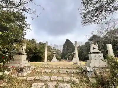 木華佐久耶比咩神社の{uncategorized: "未分類", other: "その他", undefined: "問題あり", building: "その他建物", grave: "お墓", sacred_gate: "鳥居", guardian: "狛犬", statue: "像", buddha: "仏像", history: "歴史", nature: "自然", garden: "庭園", animal: "動物", pagoda: "塔", temizu: "手水舎", mountain_gate: "山門・神門", sanctuary: "本殿・本堂", subordinate: "末社・摂社", art: "芸術", scenery: "景色", jizo: "地蔵", ema: "絵馬", goshuin: "御朱印", omikuji: "おみくじ", items: "授与品その他", amulet: "お守り", goshuincho: "御朱印帳", eats: "食事", festival: "お祭り", votive_dance: "神楽", shichigosan: "七五三参", wedding: "結婚式", experience: "体験その他", initially: "初詣", around: "周辺", anti_infection: "感染症対策"}