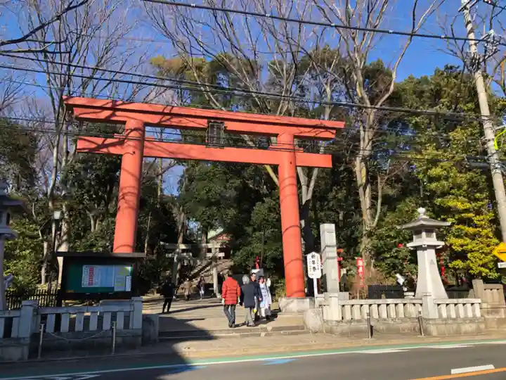 世田谷八幡宮の鳥居