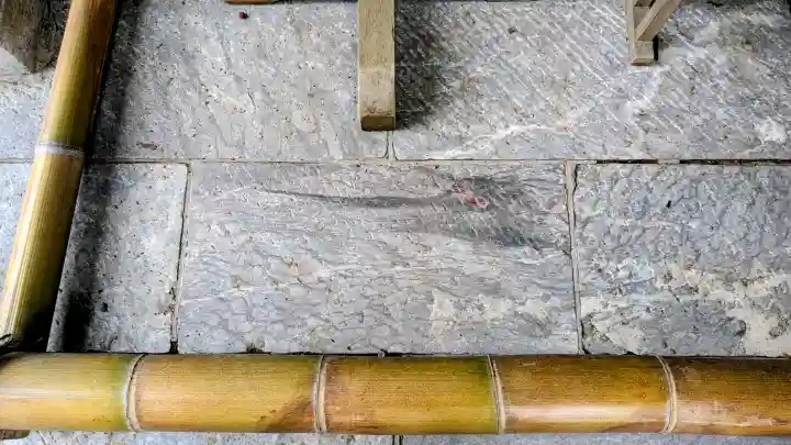 三峯神社の{uncategorized: "未分類", other: "その他", undefined: "問題あり", building: "その他建物", grave: "お墓", sacred_gate: "鳥居", guardian: "狛犬", statue: "像", buddha: "仏像", history: "歴史", nature: "自然", garden: "庭園", animal: "動物", pagoda: "塔", temizu: "手水舎", mountain_gate: "山門・神門", sanctuary: "本殿・本堂", subordinate: "末社・摂社", art: "芸術", scenery: "景色", jizo: "地蔵", ema: "絵馬", goshuin: "御朱印", omikuji: "おみくじ", items: "授与品その他", amulet: "お守り", goshuincho: "御朱印帳", eats: "食事", festival: "お祭り", votive_dance: "神楽", shichigosan: "七五三参", wedding: "結婚式", experience: "体験その他", initially: "初詣", around: "周辺", anti_infection: "感染症対策"}