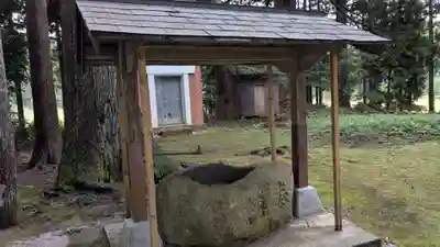 白山神社の手水舎