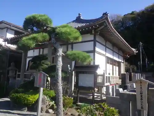 来迎寺（材木座）の本殿・本堂