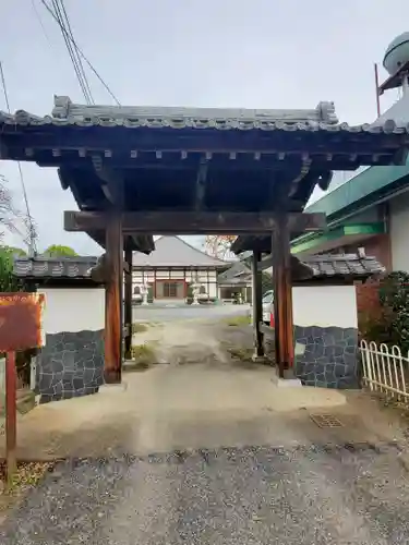 光得寺の山門