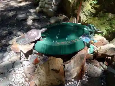 大嶽山那賀都神社(山梨県)