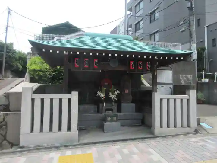 駒込妙義坂子育地蔵尊(東京都)