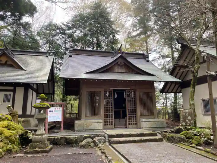 富士山東口本宮 冨士浅間神社の末社・摂社