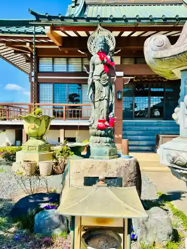 泉竜寺(乙女不動尊)の{uncategorized: "未分類", other: "その他", undefined: "問題あり", building: "その他建物", grave: "お墓", sacred_gate: "鳥居", guardian: "狛犬", statue: "像", buddha: "仏像", history: "歴史", nature: "自然", garden: "庭園", animal: "動物", pagoda: "塔", temizu: "手水舎", mountain_gate: "山門・神門", sanctuary: "本殿・本堂", subordinate: "末社・摂社", art: "芸術", scenery: "景色", jizo: "地蔵", ema: "絵馬", goshuin: "御朱印", omikuji: "おみくじ", items: "授与品その他", amulet: "お守り", goshuincho: "御朱印帳", eats: "食事", festival: "お祭り", votive_dance: "神楽", shichigosan: "七五三参", wedding: "結婚式", experience: "体験その他", initially: "初詣", around: "周辺", anti_infection: "感染症対策"}