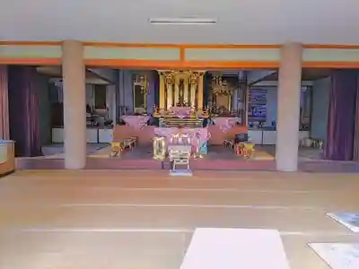 信力寺の本殿
