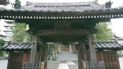 大乗院の山門・神門