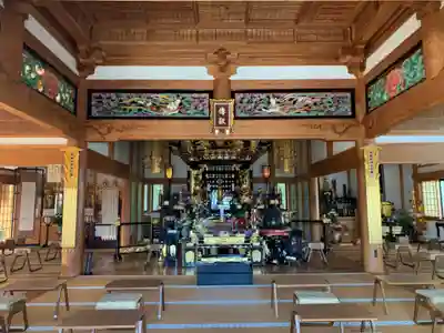 萬福寺の本殿・本堂