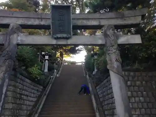 品川神社の鳥居