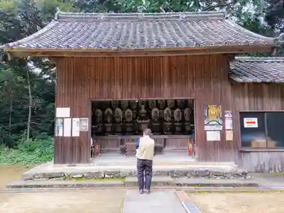 財賀寺の末社・摂社