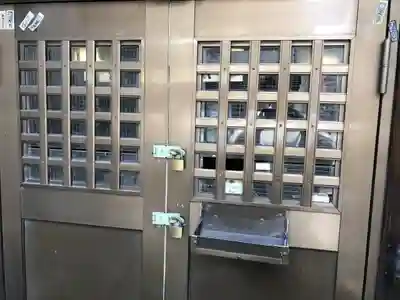 茶の木稲荷神社の本殿・本堂